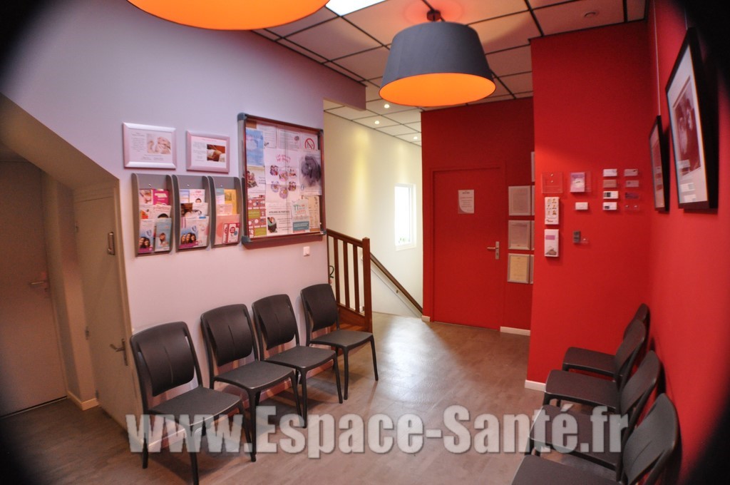 Salle d'attente haut
